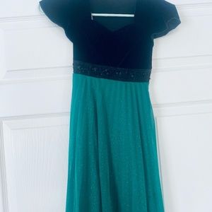 Girls Holiday Dress Christmas Green Black Seasonal Formal Dress